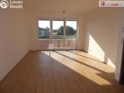 Аренда квартиры 2+KK Praha 18, Hlučkova č. 4
