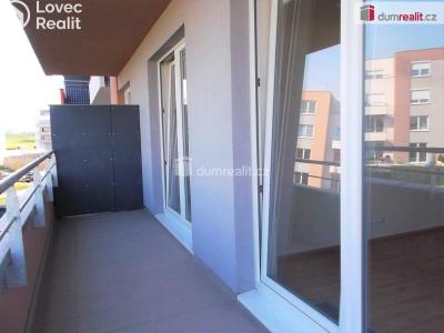 Аренда квартиры 2+KK Praha 18, Hlučkova č. 6