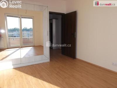Аренда квартиры 2+KK Praha 18, Hlučkova č. 9