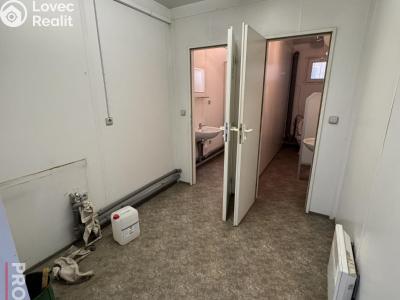 Продаж комерційної нерухомості Praha, K Žižkovu č. 18