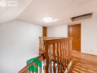 Продажа семейного дома Loket č. 27