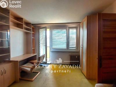 Rent apartment 2+1 Praha, Za dvorem č. 3