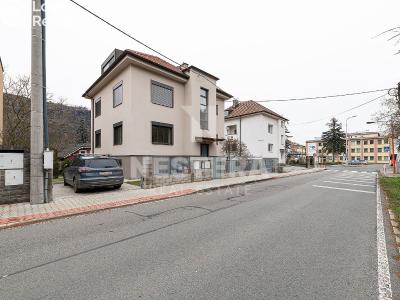 Rent apartment 3+KK Husinec, Hlavní 77 č. 24