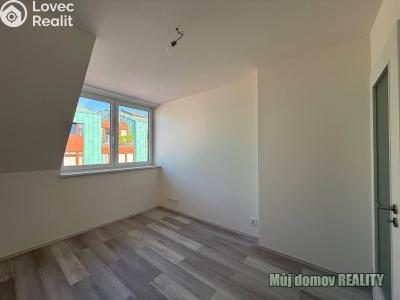 Аренда квартиры 1+1 Praha, Vacínova č. 3
