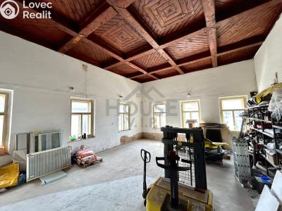 Prodej obchodního prostoru Hořany č. 18