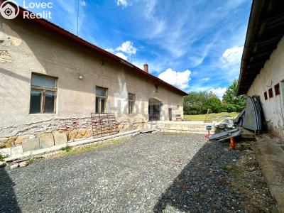 Prodej obchodního prostoru Hořany č. 32
