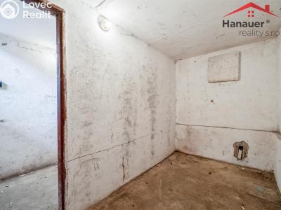 Sale garage Ústí nad Labem, Hoření 3144 č. 5