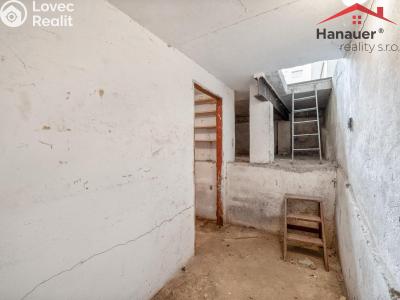 Sale garage Ústí nad Labem, Hoření 3144 č. 7