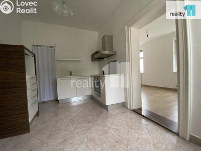 Rent apartment 2+1 Nový Bor, Husova č. 3