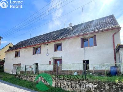 Sale family house Lašovice č. 12