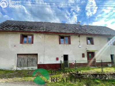 Sale family house Lašovice č. 11