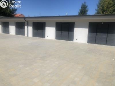 Sale garage Hulín, Záhlinická 568 č. 4