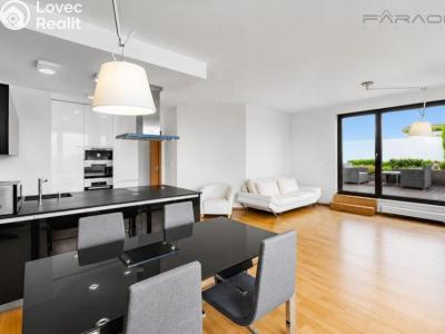 Аренда квартиры 3+KK Praha, Korunní č. 3