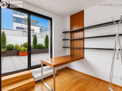 Аренда квартиры 3+KK Praha, Korunní č. 7