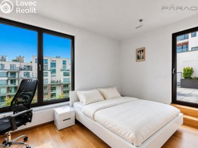 Аренда квартиры 3+KK Praha, Korunní č. 12