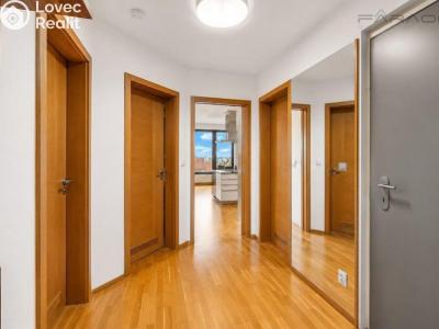 Аренда квартиры 3+KK Praha, Korunní č. 17