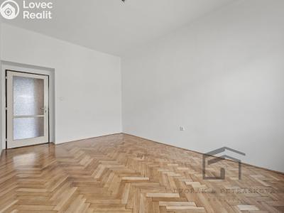 Продаж квартири 3+1 Praha, Biskupcova č. 6