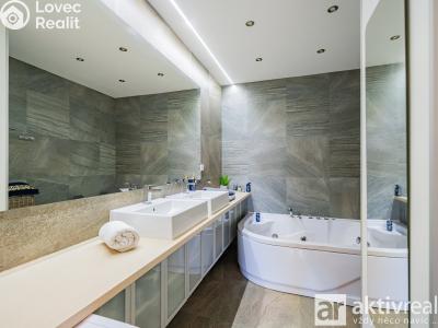 Продаж квартири 2+KK Praha, Pastevců č. 4
