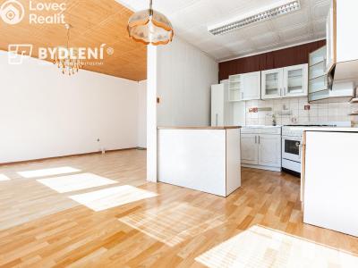 Prodej bytu 3+1 Teplice, Trnovanská č. 9