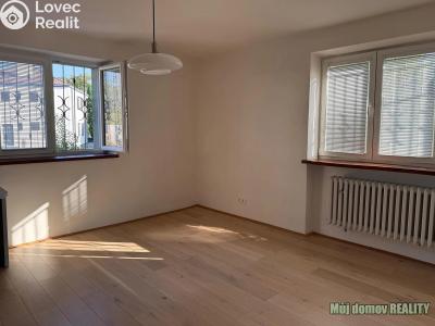 Аренда квартиры 2+1 Praha, U silnice č. 4