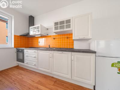 Sale apartment 2+KK Jinočany, Za Devítkou č. 1
