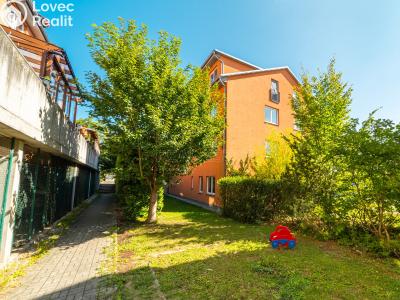 Sale apartment 2+KK Jinočany, Za Devítkou č. 10