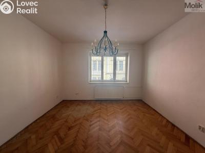 Аренда квартиры 3+1 Chomutov, Školní č. 8