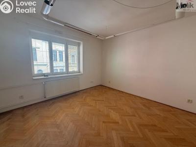 Аренда квартиры 3+1 Chomutov, Školní č. 9