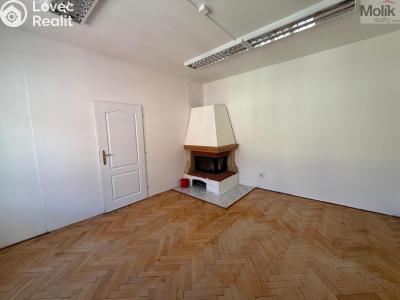 Аренда квартиры 3+1 Chomutov, Školní č. 8