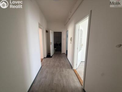 Аренда квартиры 3+1 Chomutov, Školní č. 9