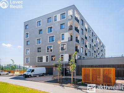 Pronájem bytu 4+KK Praha, Stočesova č. 30