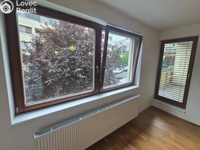 Аренда квартиры 2+KK Praha, Harlacherova č. 5