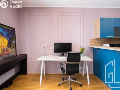 Продаж квартири 1+KK Praha, Mezi vodami č. 7
