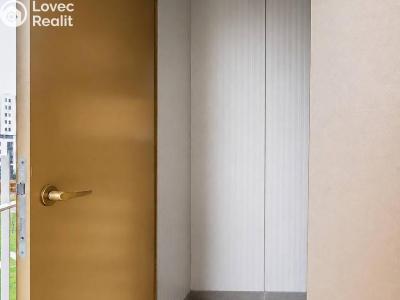 Продаж квартири 1+KK Praha, Mezi vodami č. 15