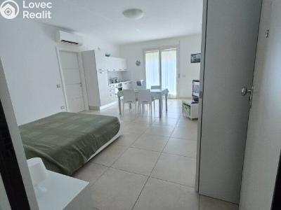 Продаж квартири 1+KK Viale della Vittoria,Zona Mare, č. 7
