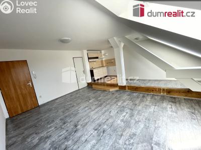 Аренда квартиры 1+KK Praha 5, Jindřicha Plachty č. 5