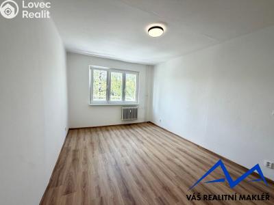 Аренда квартиры 2+1 Karviná, Kosmonautů č. 12