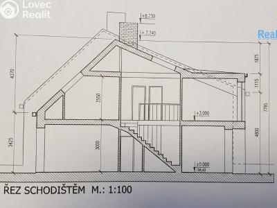 Pronájem rodinného domu Milovice, Školská č. 32