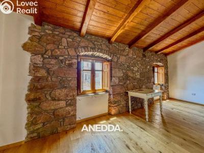 Prodej rodinného domu Busachi, Via Asproni 5 č. 18