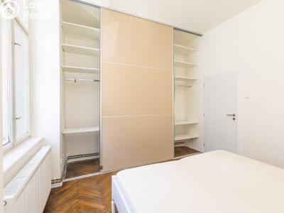 Оренда квартири 3+KK Hradec Králové, Šafaříkova č. 13