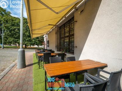 Pronájem restaurace Praha, Roztylské náměstí č. 13