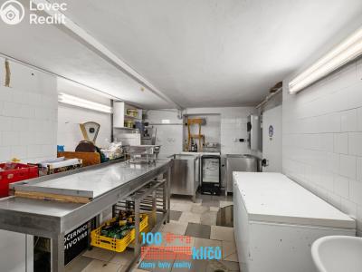 Pronájem restaurace Praha, Roztylské náměstí č. 18