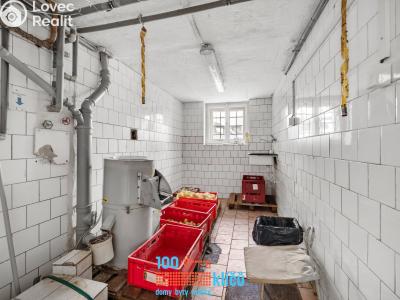 Rent restaurant Praha, Roztylské náměstí č. 18