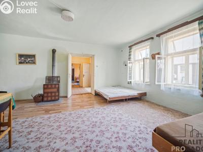 Prodej rodinného domu Žiželice č. 12