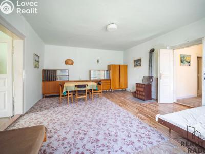Prodej rodinného domu Žiželice č. 13