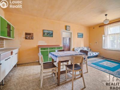 Prodej rodinného domu Žiželice č. 18