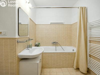 Pronájem bytu 2+KK Praha, Koubkova č. 22