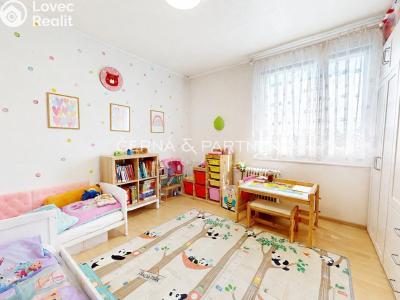 Prodej bytu 3+1 Chlumec, Ladova 241 č. 5