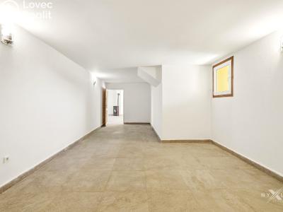 Prodej rodinného domu Černolice, Ke dvoru 185 č. 13