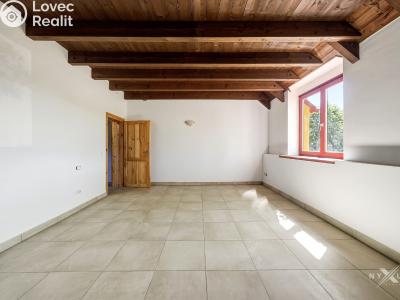 Prodej rodinného domu Černolice, Ke dvoru 185 č. 20